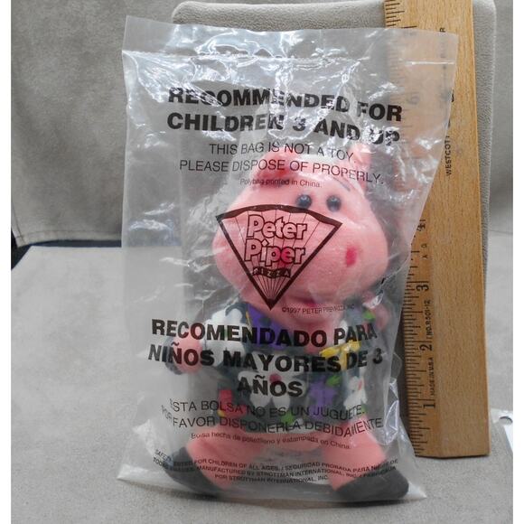 Vintage 1997 Peter Piper Pizza Pig 6" Beanie Plush NIP Promo Prize - Picture 2 of 3